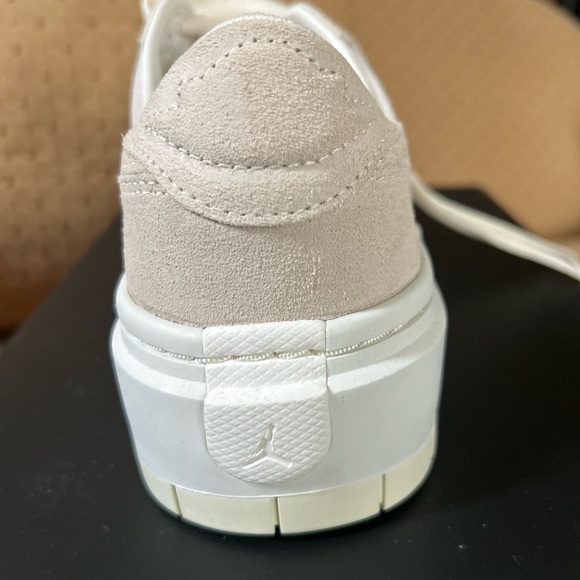 NWT Nike Air Jordan Elevate Women’s 7 AJ 1’s - Picture 3 of 5